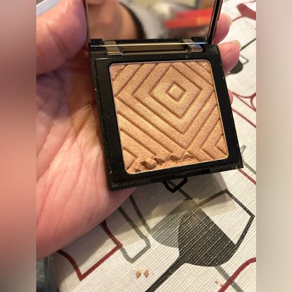 NWT/NIB NG Highlighter Compact - Picture 9 of 9